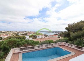 Cala Llonga | Well located, family villa with sea views and private pool 